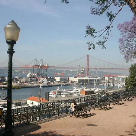 Duplex Do Pipas 아파트 리스본